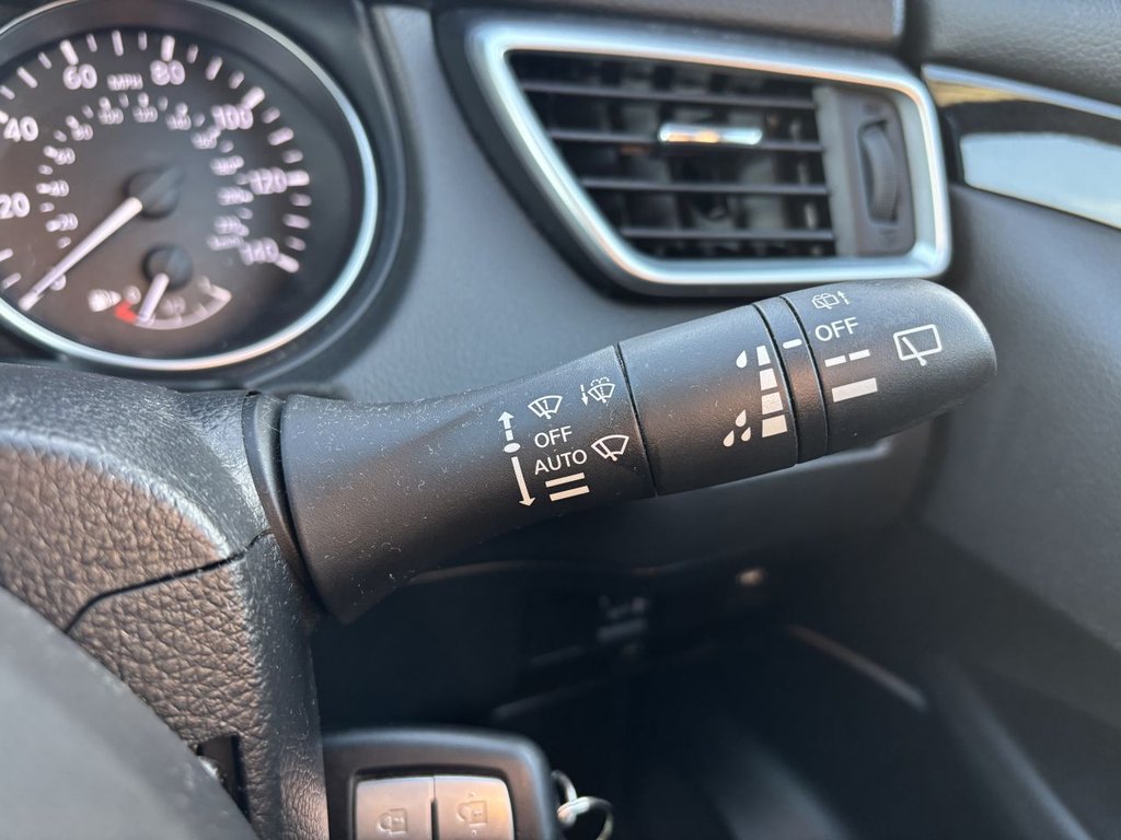 Used Nissan Qashqai 2017 for sale - 76739984: Photo 16