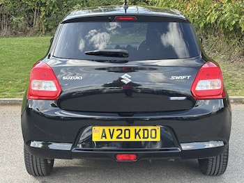 Used Suzuki Swift 2020 for sale - 76105977: Photo 4