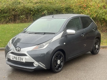 Toyota - AYGO