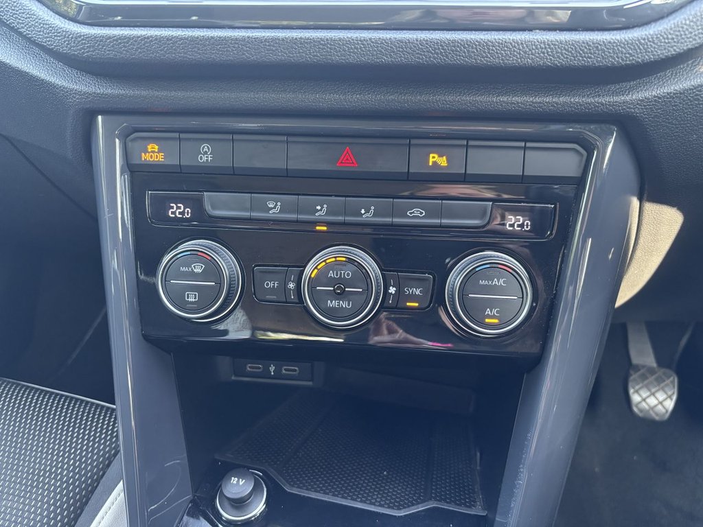 Used Volkswagen T-Roc 2020 for sale - 76453976: Photo 25