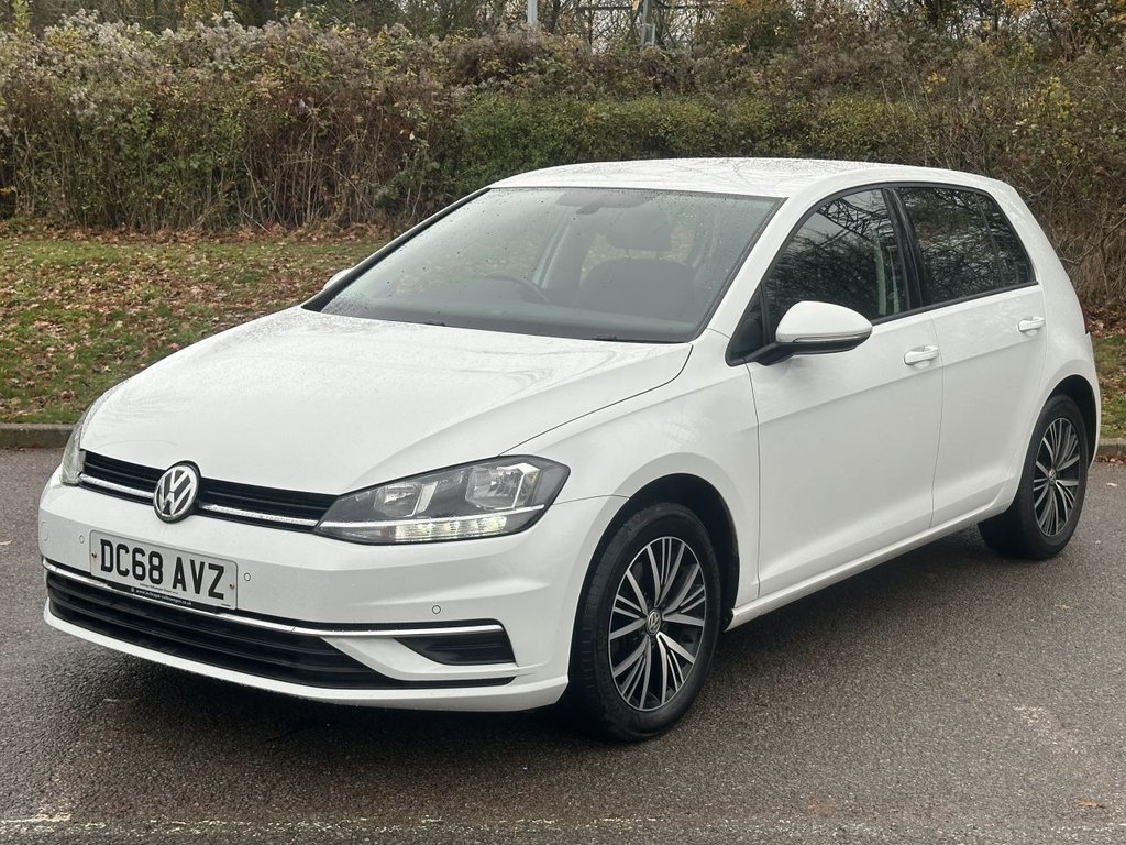 Used Volkswagen Golf 2018 for sale - 76768171: Photo 1