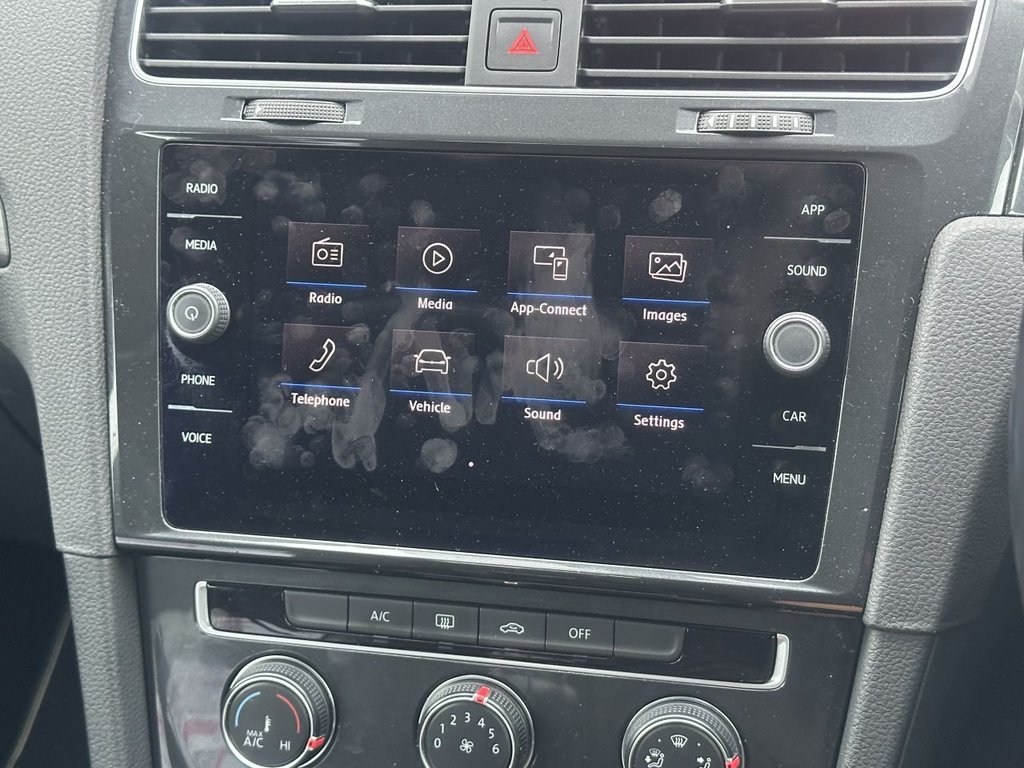 Used Volkswagen Golf 2018 for sale - 76768171: Photo 21