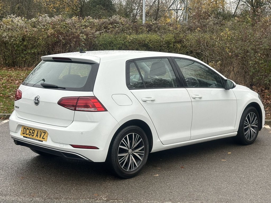 Used Volkswagen Golf 2018 for sale - 76768171: Photo 5