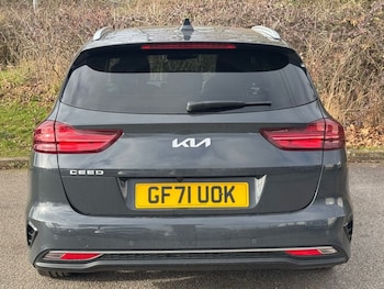 Used Kia Ceed 2021 for sale - 75832024: Photo