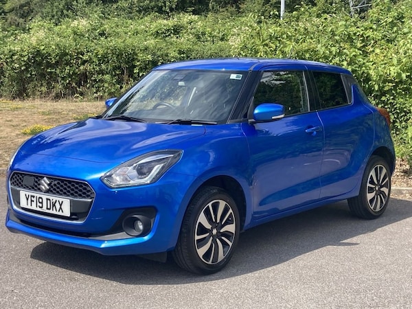 Used Suzuki Swift 2019 for sale - 75253475: Photo 1