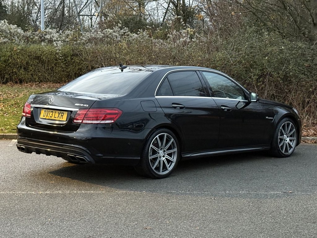 Used Mercedes-Benz E Class 2013 for sale - 76840881: Photo 5