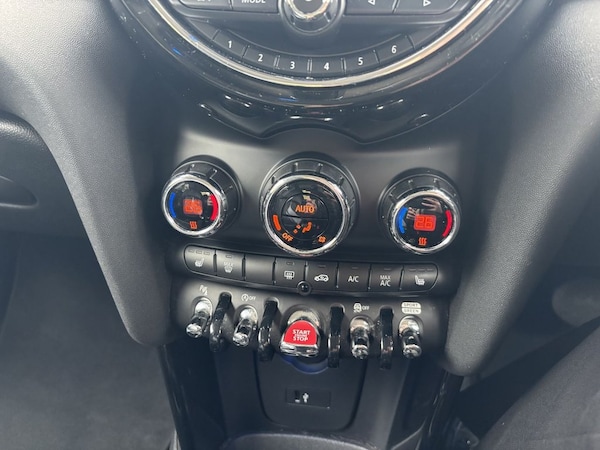 Used MINI Hatch 2019 for sale - 76279413: Photo 23