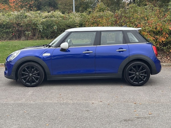 Used MINI Hatch 2019 for sale - 76279413: Photo 2