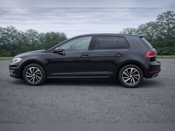 Used Volkswagen Golf 2019 for sale - 78256331: Photo