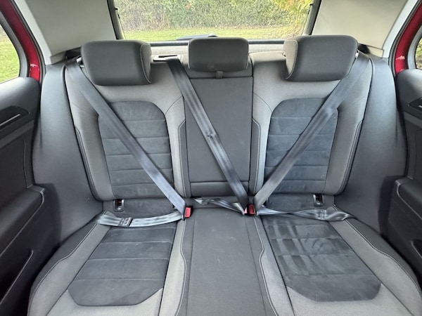 Used Volkswagen Golf 2014 for sale - 76202765: Photo 10