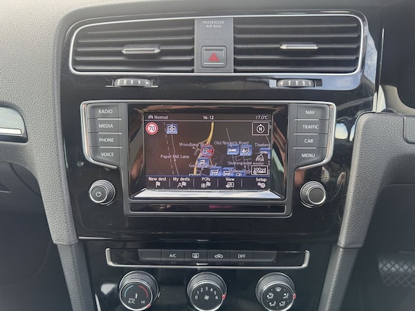 Used Volkswagen Golf 2014 for sale - 76202765: Photo 18