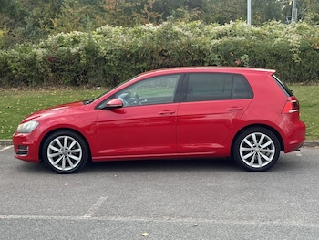 Used Volkswagen Golf 2014 for sale - 76202765: Photo 2
