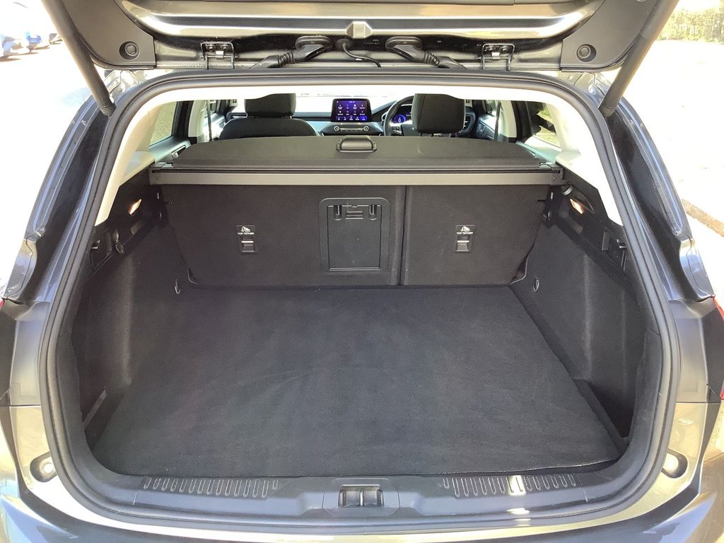 Used Ford Focus 2021 for sale - 77936223: Photo 18