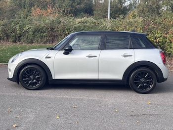 Used MINI Hatch 2015 for sale - 76323315: Photo 2