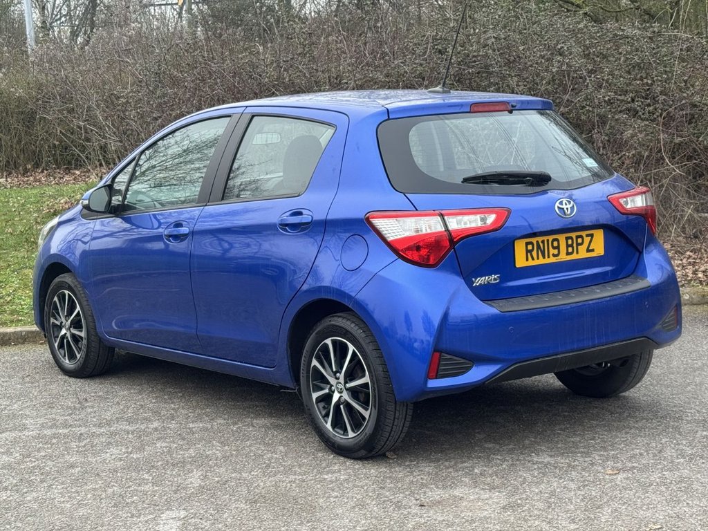 Used Toyota Yaris 2019 for sale - 77806190: Photo 3