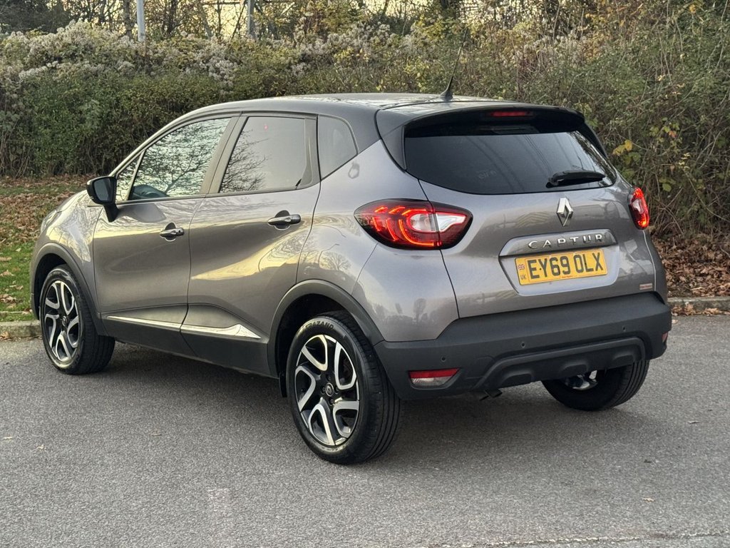 Used Renault Captur 2019 for sale - 76605179: Photo 3