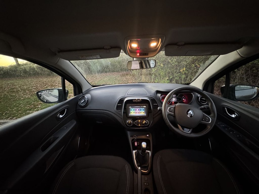 Used Renault Captur 2019 for sale - 76605179: Photo 9