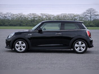 Used MINI Hatch 2023 for sale - 78256567: Photo
