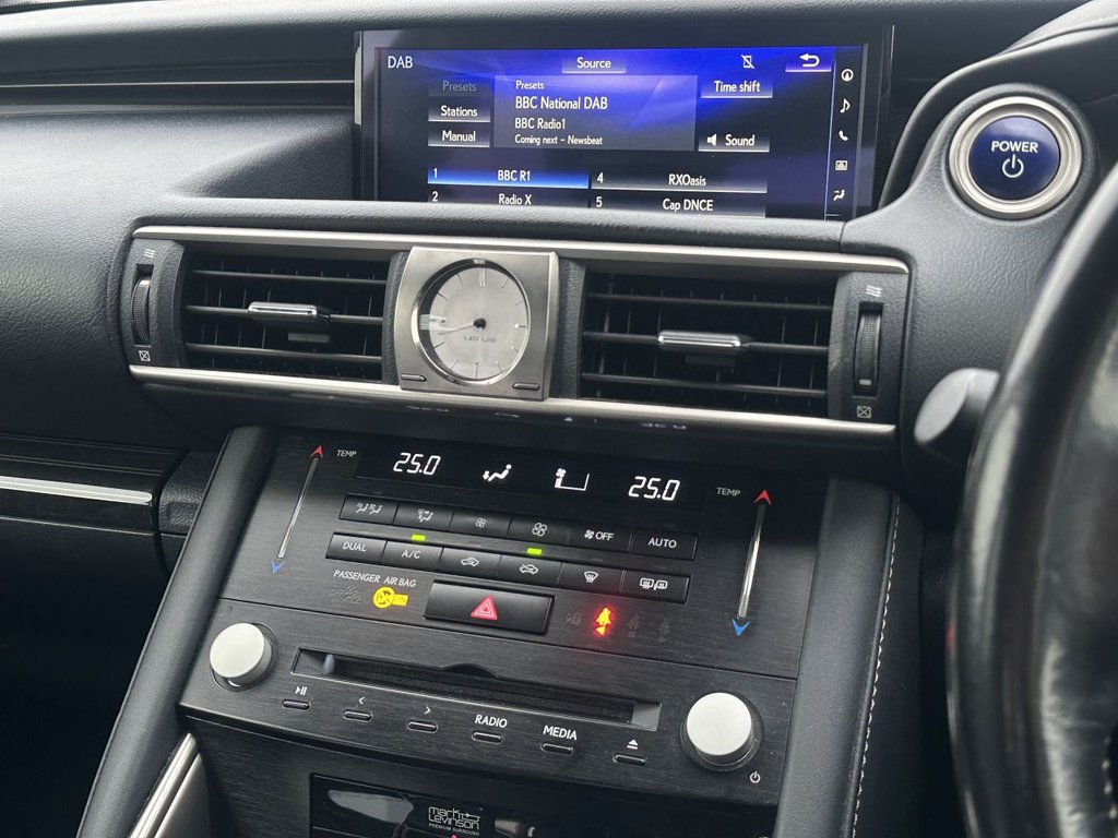 Used Lexus IS 2017 for sale - 76080443: Photo 16