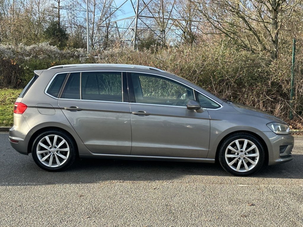 Used Volkswagen Golf SV 2015 for sale - 76909831: Photo 6