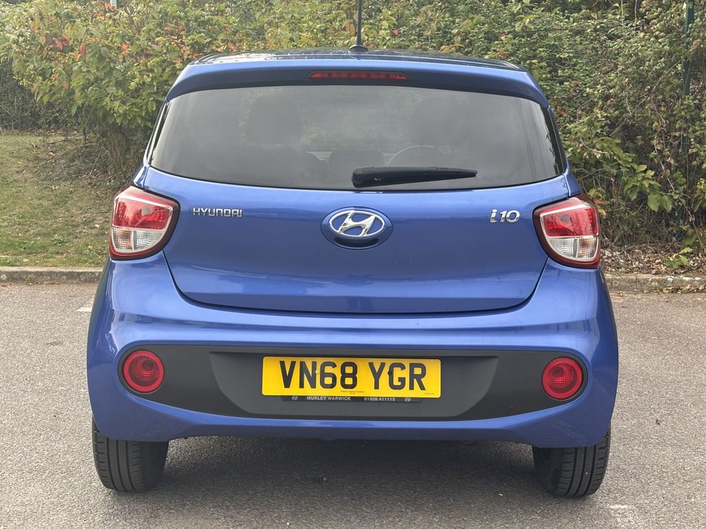 Used Hyundai i10 2018 for sale - 76132323: Photo 4