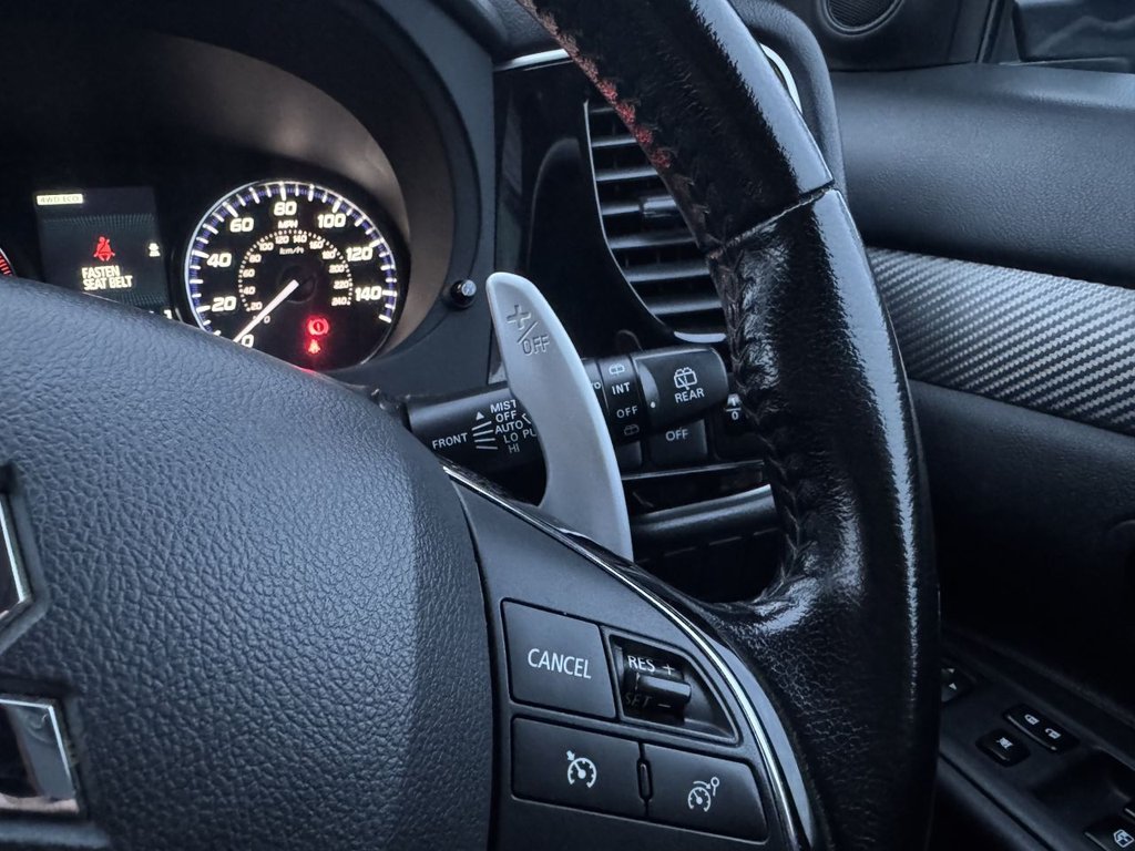 Used Mitsubishi Outlander 2015 for sale - 76973257: Photo 13