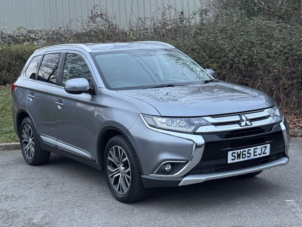 Used Mitsubishi Outlander 2015 for sale - 76973257: Photo 7