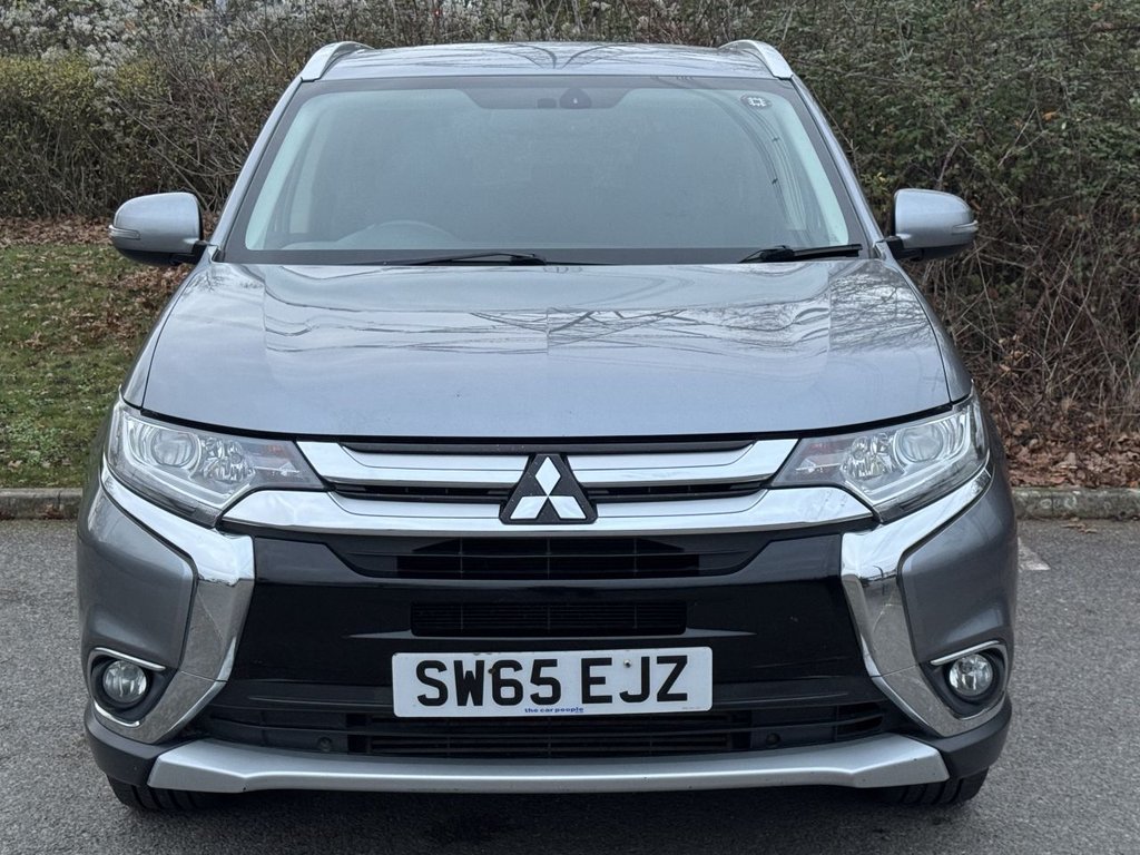 Used Mitsubishi Outlander 2015 for sale - 76973257: Photo 8
