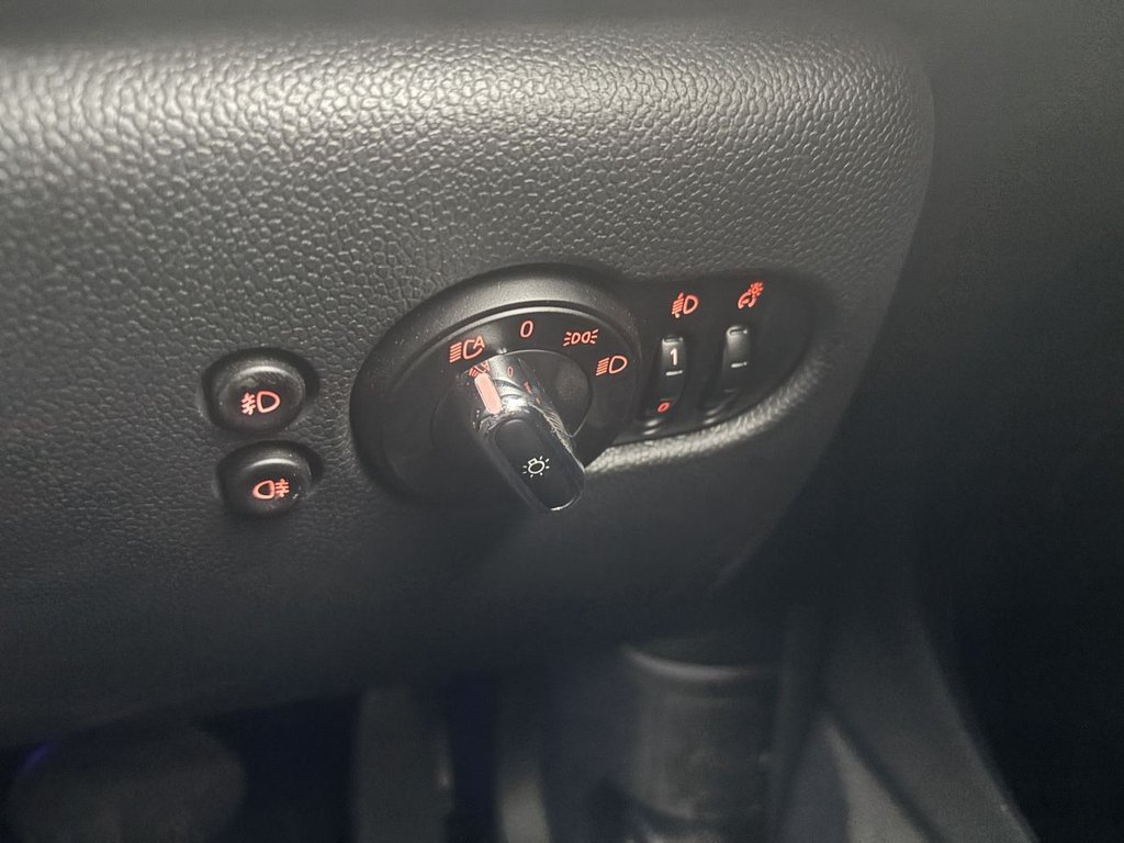 Used MINI Hatch 2019 for sale - 76162784: Photo 23