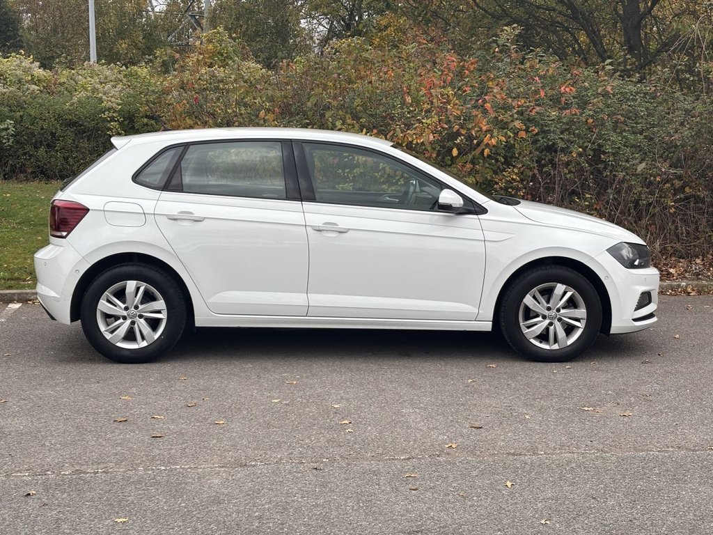 Used Volkswagen Polo 2019 for sale - 76406336: Photo 6