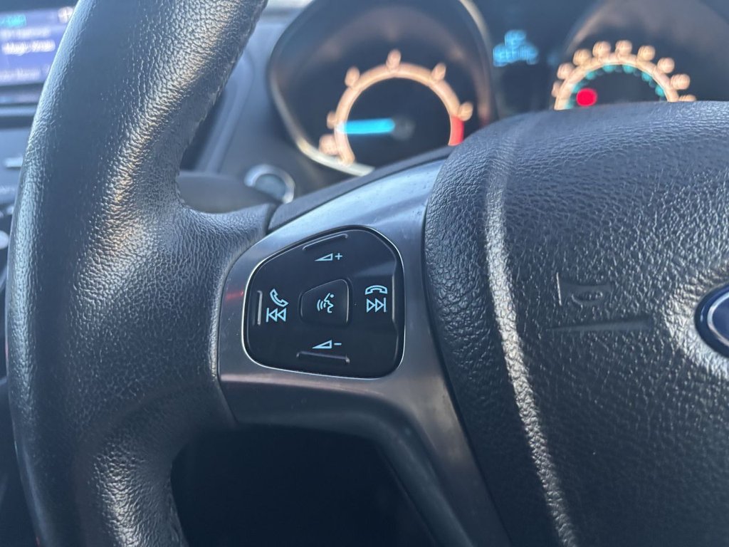 Used Ford B-MAX 2015 for sale - 76558674: Photo 14