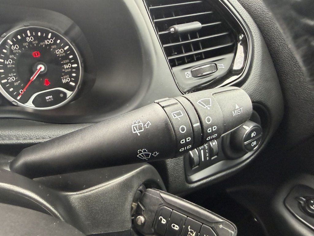 Used Jeep Renegade 2017 for sale - 77631618: Photo 19