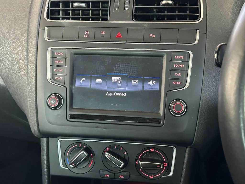 Used Volkswagen Polo 2017 for sale - 76056725: Photo 21