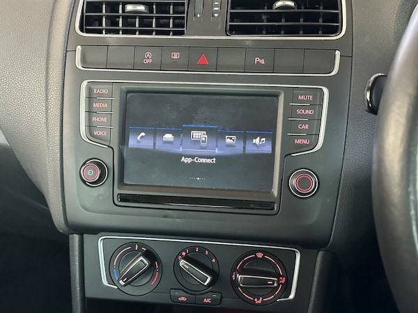 Used Volkswagen Polo 2017 for sale - 76056725: Photo 21