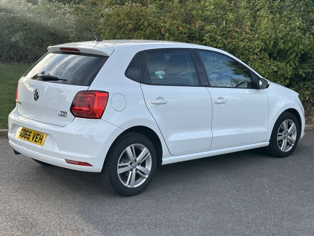 Used Volkswagen Polo 2017 for sale - 76056725: Photo 5