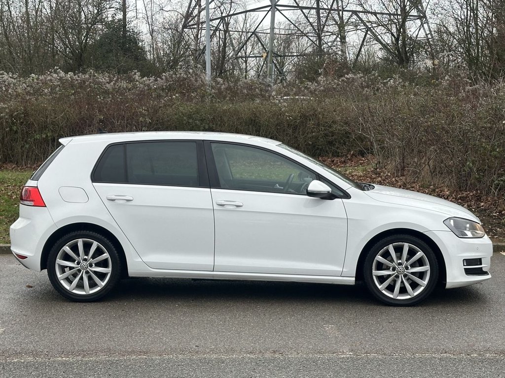 Used Volkswagen Golf 2014 for sale - 77171665: Photo 6