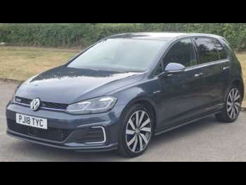 Used Volkswagen Golf 2018 for sale - 75062753: Photo