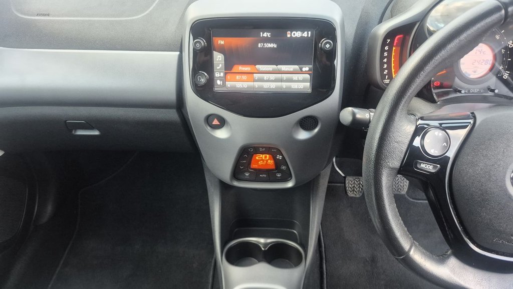 Used Toyota AYGO 2021 for sale - 76417185: Photo 18
