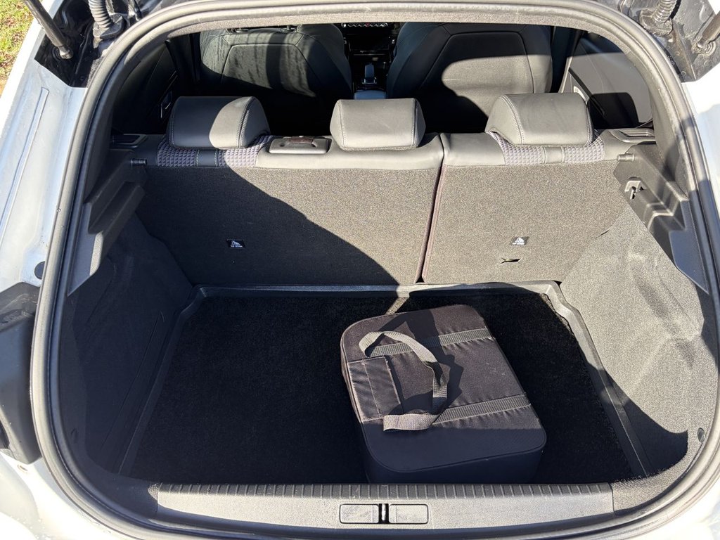 Used Peugeot 208 2022 for sale - 77620958: Photo 11