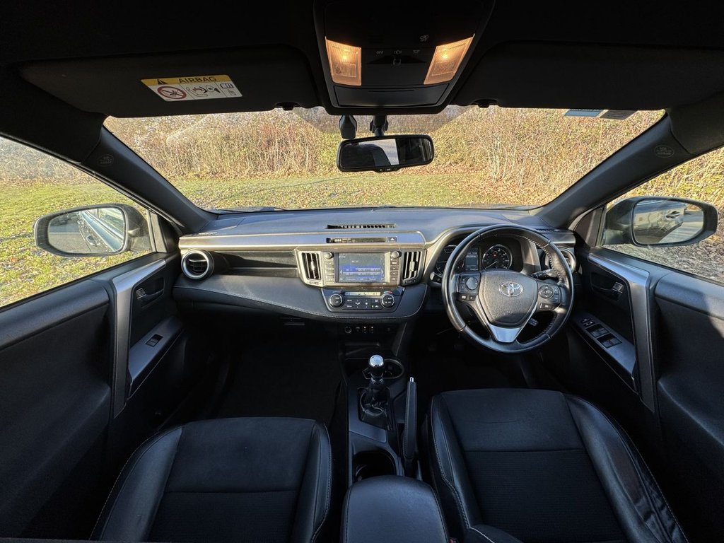 Used Toyota RAV4 2016 for sale - 77088930: Photo 9