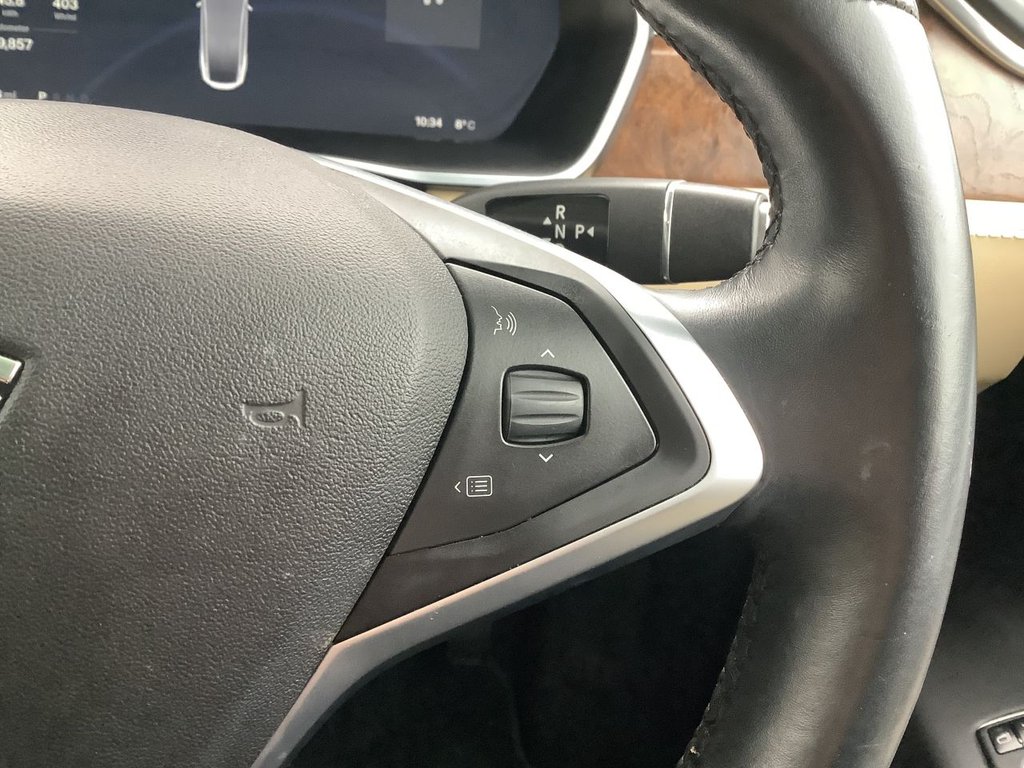 Used Tesla Model X 2017 for sale - 77792041: Photo 15