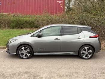 Used Nissan Leaf 2020 for sale - 78088310: Photo