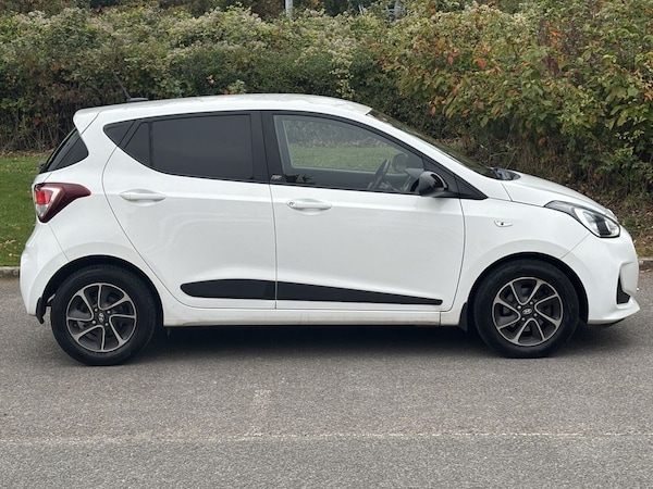 Used Hyundai i10 2018 for sale - 76223236: Photo 6