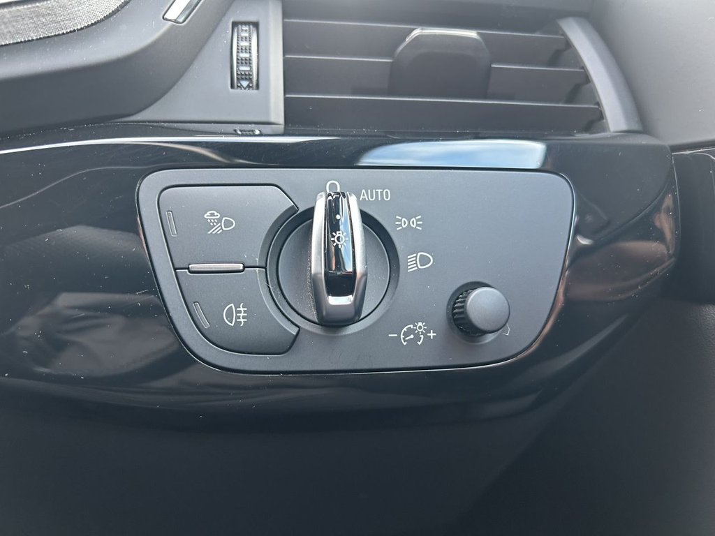 Used Audi A4 2016 for sale - 77608647: Photo 18