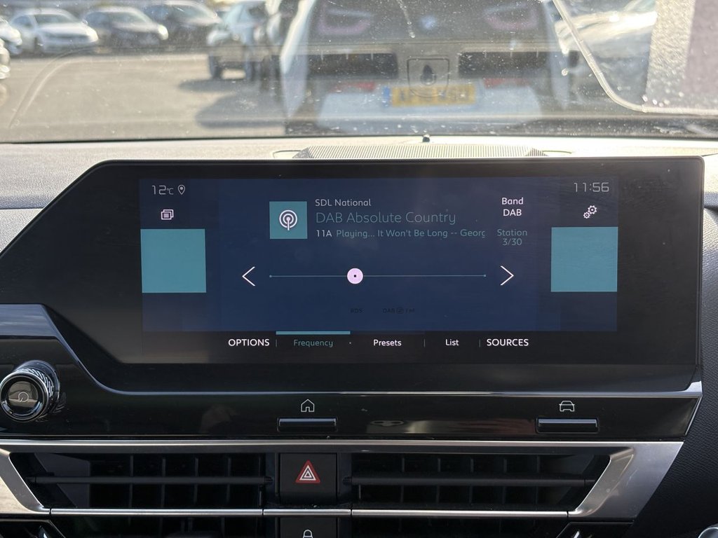 Used Citroen e-C4 2022 for sale - 76406207: Photo 21