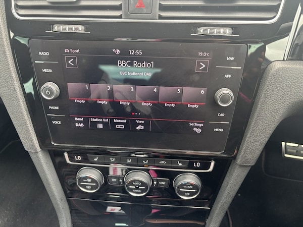 Used Volkswagen Golf 2020 for sale - 74916378: Photo 14