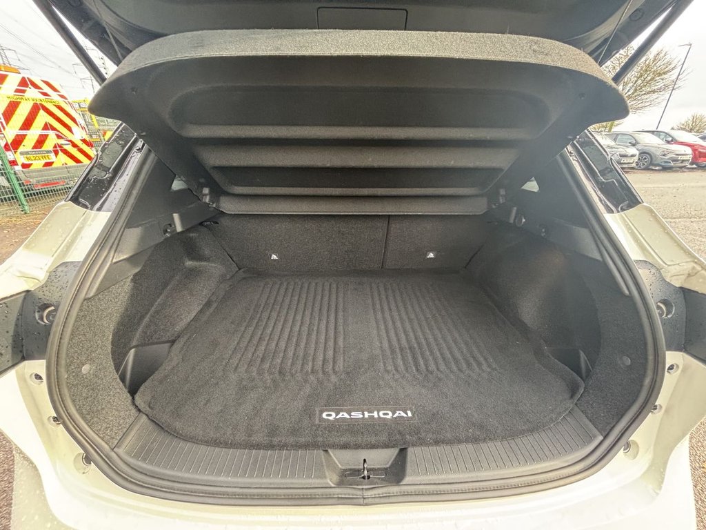 Used Nissan Qashqai 2022 for sale - 76631836: Photo 11