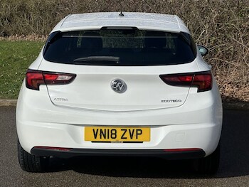 Used Vauxhall Astra 2018 for sale - 77835471: Photo