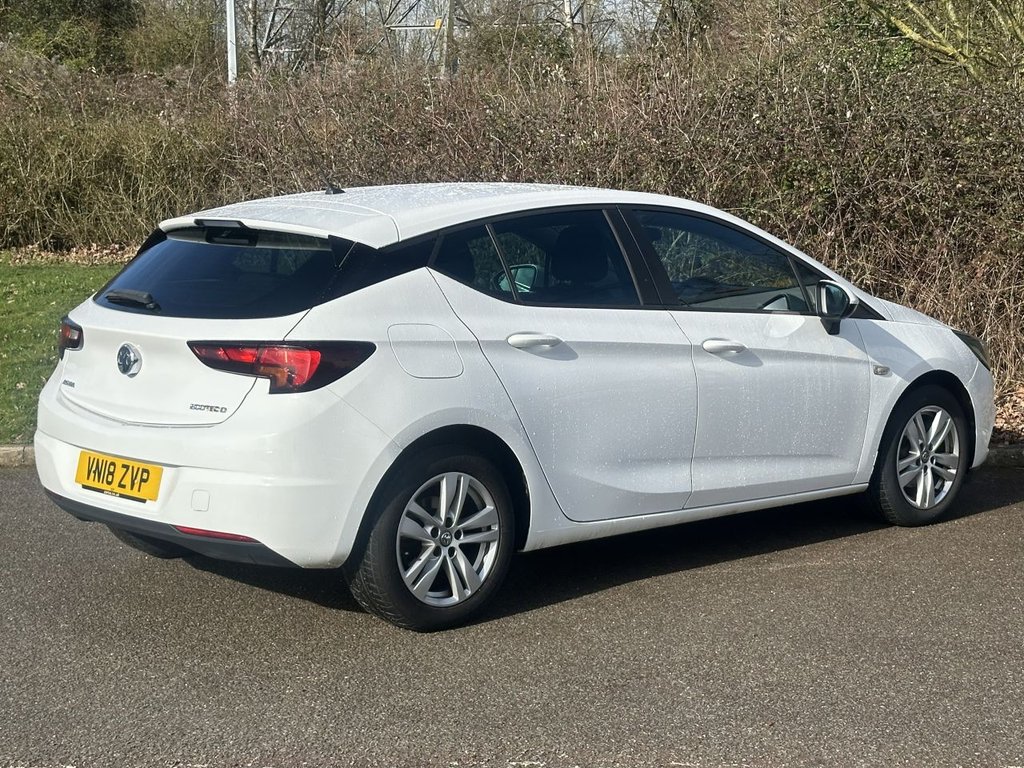 Used Vauxhall Astra 2018 for sale - 77835471: Photo 5
