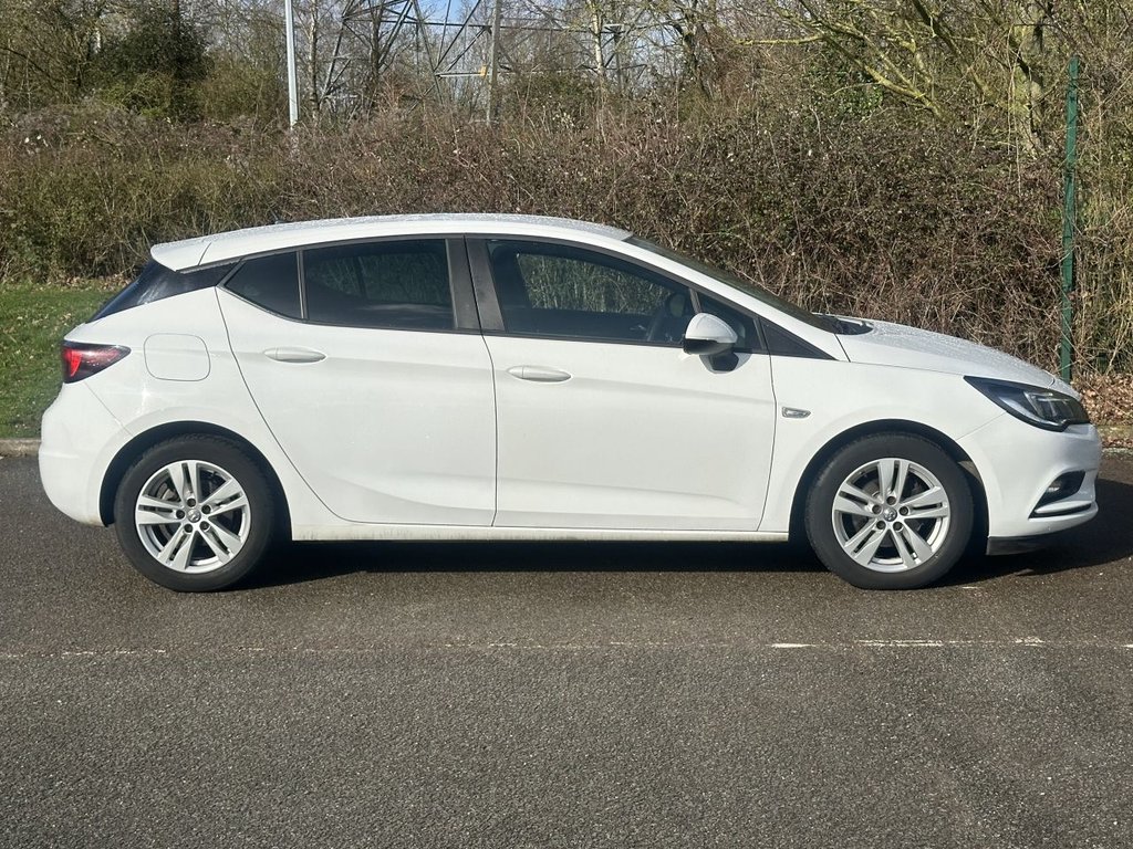 Used Vauxhall Astra 2018 for sale - 77835471: Photo 6